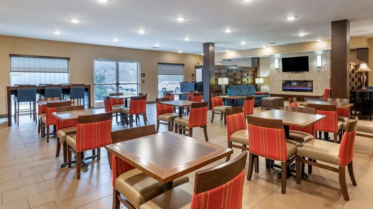 Comfort Inn & Suites Northern Kentucky Restaurant
