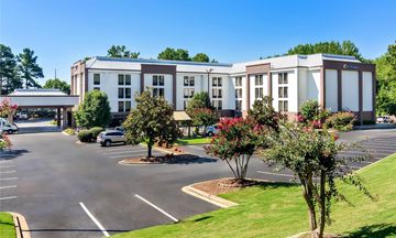 Comfort Inn Haywood Mall Area