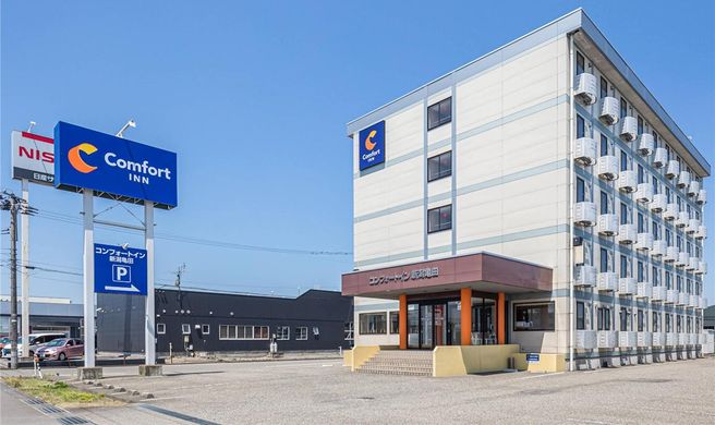 Comfort Inn Niigata Kameda Exterior