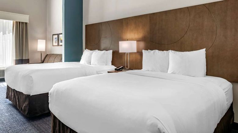 <b>Comfort Suites Ft. Airport & Cruise Port Suite</b>. Images powered by <a href="https://iceportal.shijigroup.com/" title="IcePortal" target="_blank">IcePortal</a>.