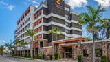 Comfort Suites Ft. Airport & Cruise Port Exterior