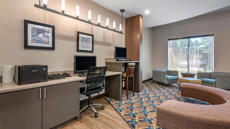 Comfort Suites Ft. Airport & Cruise Port Other