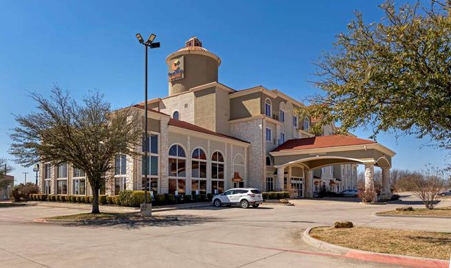 Comfort Suites Gainesville Exterior