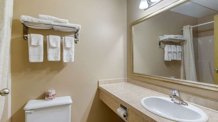 Econo Lodge Hotel Regina Room