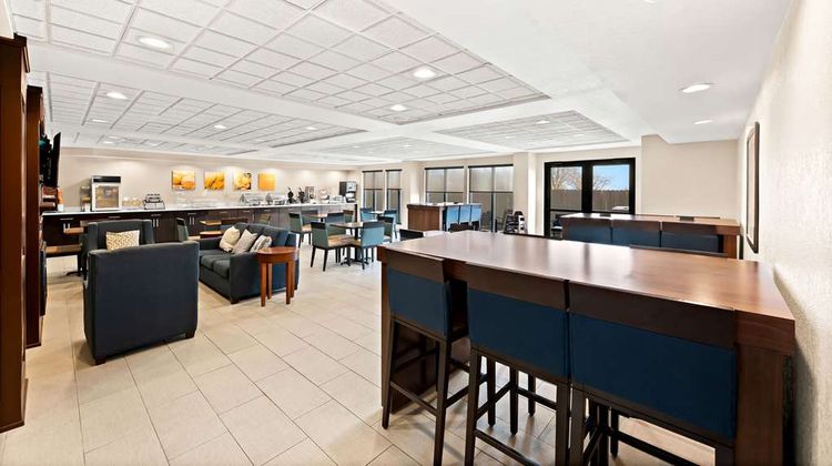 Comfort Inn & Suites Decatur-Forsyth Restaurant