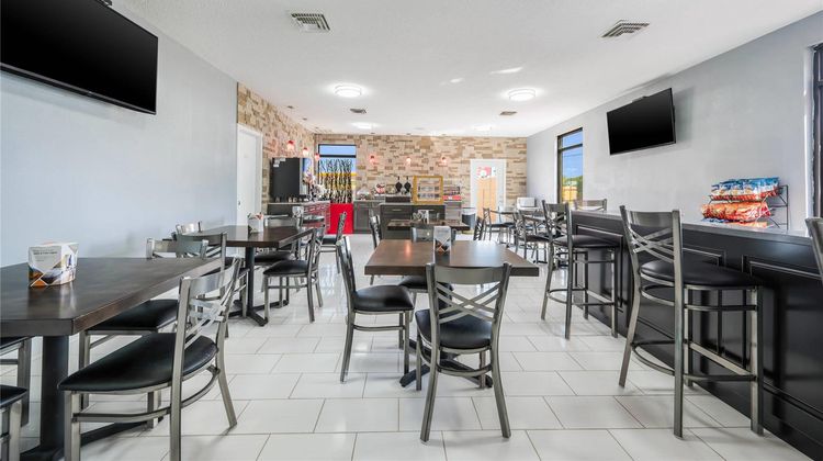 Econo Lodge Columbus near Airport Restaurant