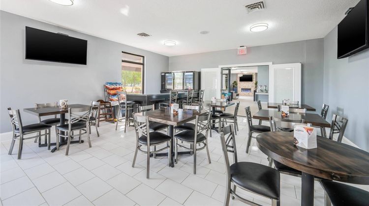 Econo Lodge Columbus near Airport Restaurant