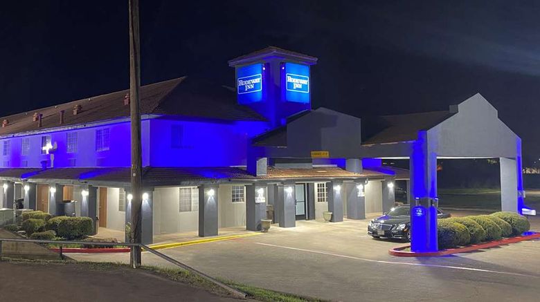 <b>Rodeway Inn Stephenville Exterior</b>. Images powered by <a href="https://iceportal.shijigroup.com/" title="IcePortal" target="_blank">IcePortal</a>.