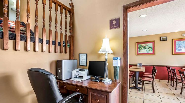 Econo Lodge Inn & Suites Other