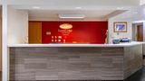 Econo Lodge Inn & Suites Oconto Lobby