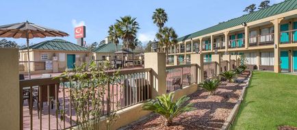 Econo Lodge Inn & Suites Hardeeville Exterior