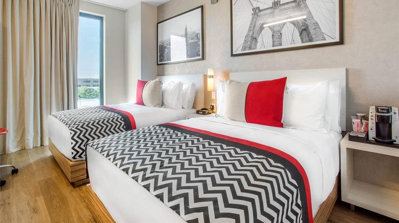 <b>Insignia Hotel, an Ascend Hotel Room</b>. Images powered by <a href="https://iceportal.shijigroup.com/" title="IcePortal" target="_blank">IcePortal</a>.