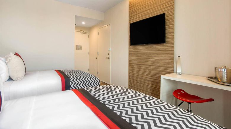 <b>Insignia Hotel, an Ascend Hotel Room</b>. Images powered by <a href="https://iceportal.shijigroup.com/" title="IcePortal" target="_blank">IcePortal</a>.
