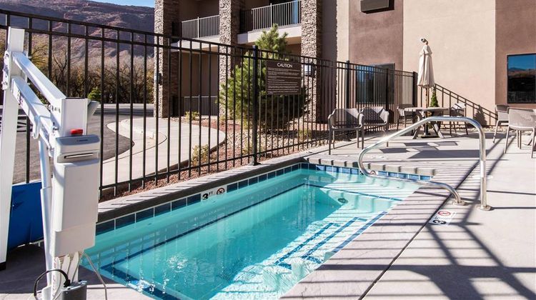MainStay Suites Moab Pool