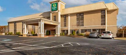 Quality Inn near West Point Lake Exterior