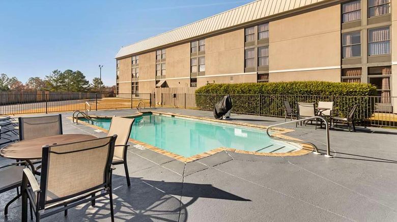 <b>Quality Inn near West Point Lake Pool</b>. Images powered by <a href="https://iceportal.shijigroup.com/" title="IcePortal" target="_blank">IcePortal</a>.