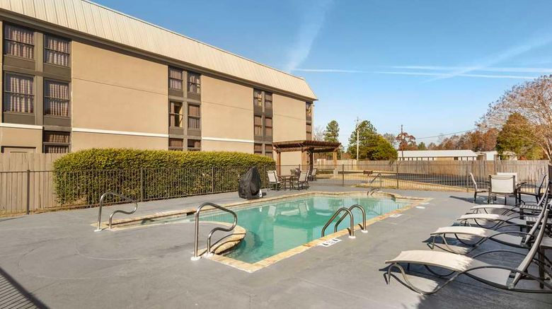 <b>Quality Inn near West Point Lake Pool</b>. Images powered by <a href="https://iceportal.shijigroup.com/" title="IcePortal" target="_blank">IcePortal</a>.