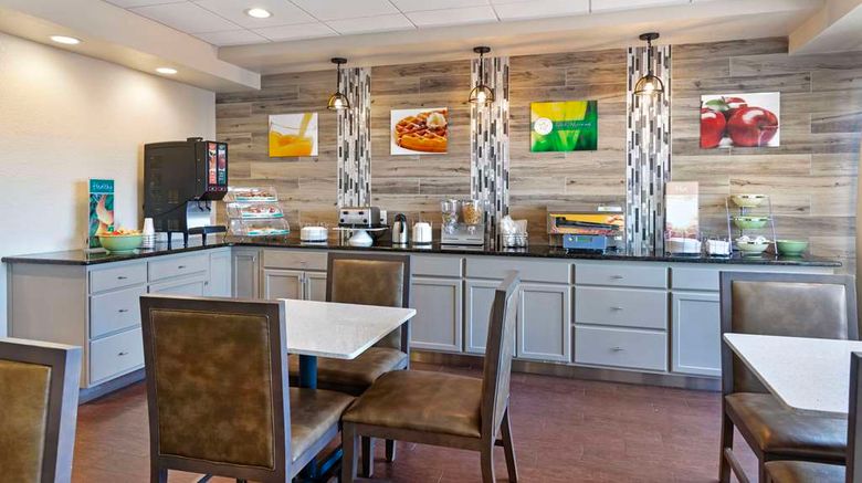 <b>Quality Inn near West Point Lake Restaurant</b>. Images powered by <a href="https://iceportal.shijigroup.com/" title="IcePortal" target="_blank">IcePortal</a>.
