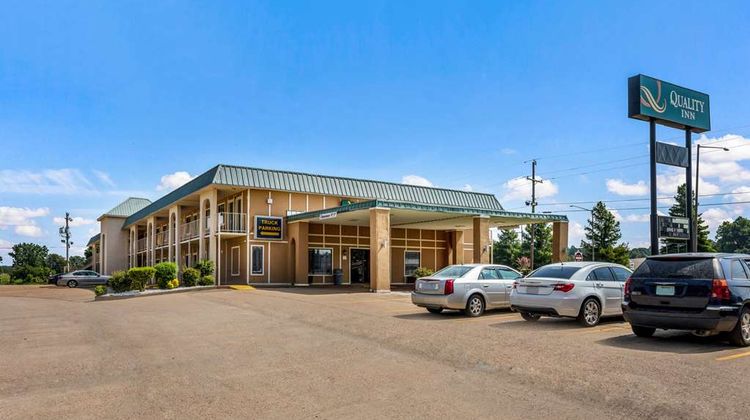 Quality Inn Forrest City Exterior