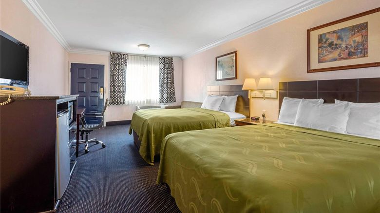 <b>Quality Inn Lomita Room</b>. Images powered by <a href="https://iceportal.shijigroup.com/" title="IcePortal" target="_blank">IcePortal</a>.