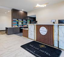 The Lux Hotel & Conference Ctr, Ascend Lobby