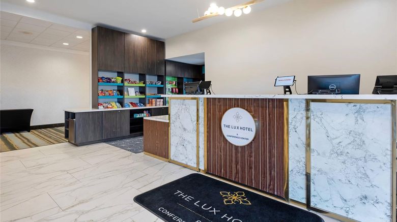 <b>The Lux Hotel & Conference Ctr, Ascend Lobby</b>. Images powered by <a href="https://iceportal.shijigroup.com/" title="IcePortal" target="_blank">IcePortal</a>.