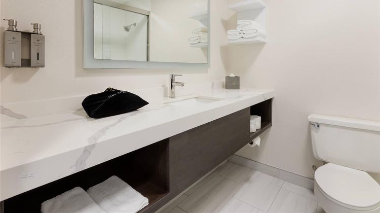 The Lux Hotel & Conference Ctr, Ascend Room