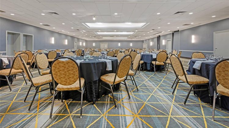 The Lux Hotel & Conference Ctr, Ascend Meeting