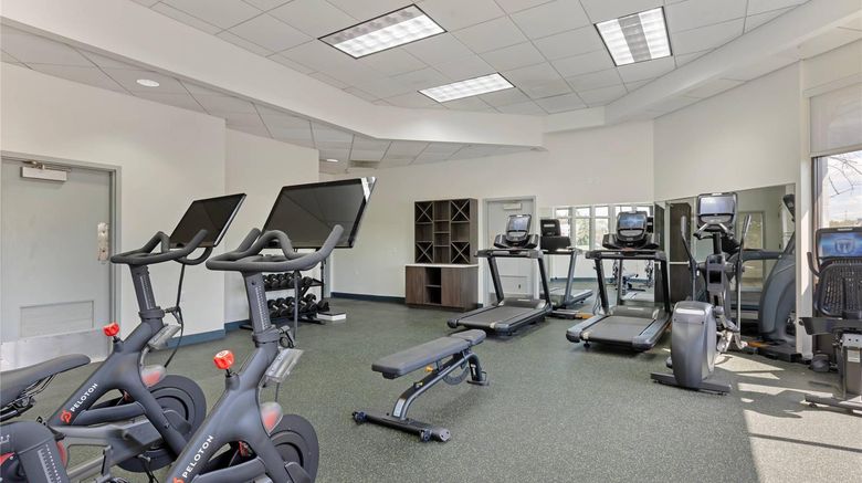 <b>The Lux Hotel & Conference Ctr, Ascend Health</b>. Images powered by <a href="https://iceportal.shijigroup.com/" title="IcePortal" target="_blank">IcePortal</a>.