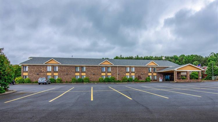 Quality Inn Tully Inn Exterior