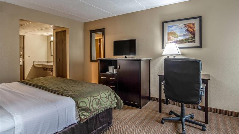 <b>Quality Inn Tully Inn Room</b>. Images powered by <a href="https://iceportal.shijigroup.com/" title="IcePortal" target="_blank">IcePortal</a>.