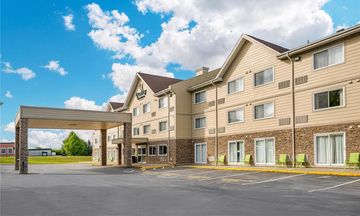 Quality Inn & Suites Bathurst