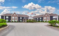 Quality Inn and Suites Oakville
