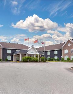 Quality Inn and Suites Oakville