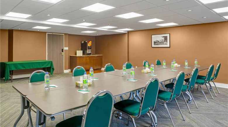 <b>Quality Inn & Suites Brampton Meeting</b>. Images powered by <a href="https://iceportal.shijigroup.com/" title="IcePortal" target="_blank">IcePortal</a>.