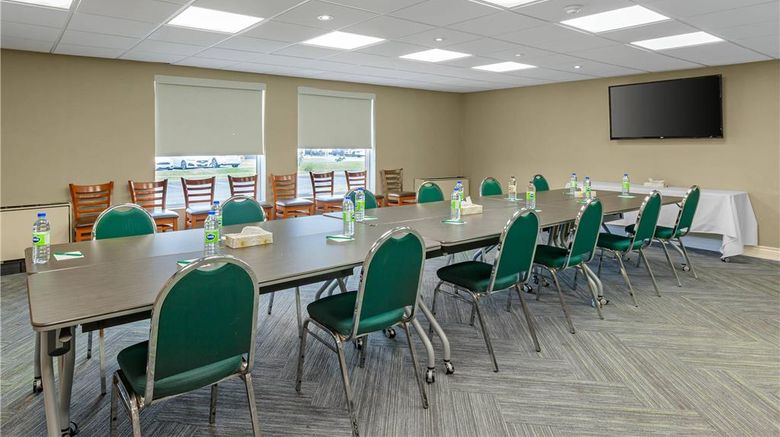 <b>Quality Inn & Suites Brampton Meeting</b>. Images powered by <a href="https://iceportal.shijigroup.com/" title="IcePortal" target="_blank">IcePortal</a>.