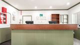 Quality Inn & Suites Bainbridge Is Lobby