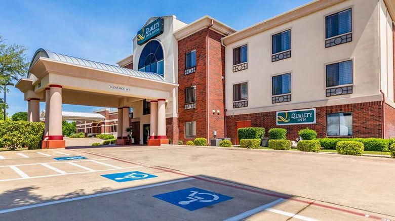 <b>Quality Inn & Suites Lampasas Exterior</b>. Images powered by <a href="https://iceportal.shijigroup.com/" title="IcePortal" target="_blank">IcePortal</a>.