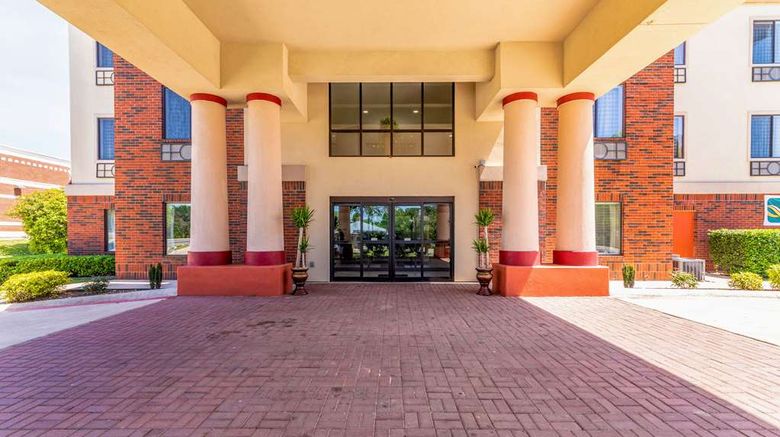 <b>Quality Inn & Suites Lampasas Exterior</b>. Images powered by <a href="https://iceportal.shijigroup.com/" title="IcePortal" target="_blank">IcePortal</a>.
