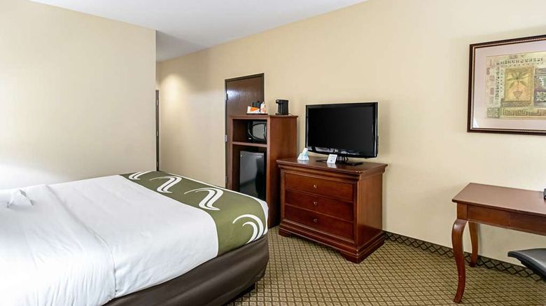 <b>Quality Inn & Suites Robstown Room</b>. Images powered by <a href="https://iceportal.shijigroup.com/" title="IcePortal" target="_blank">IcePortal</a>.