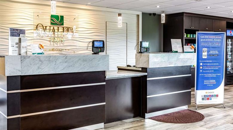 <b>Quality Inn East Stroudsburg Poconos Lobby</b>. Images powered by <a href="https://iceportal.shijigroup.com/" title="IcePortal" target="_blank">IcePortal</a>.