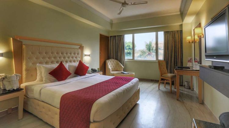 Quality Inn Sabari Room
