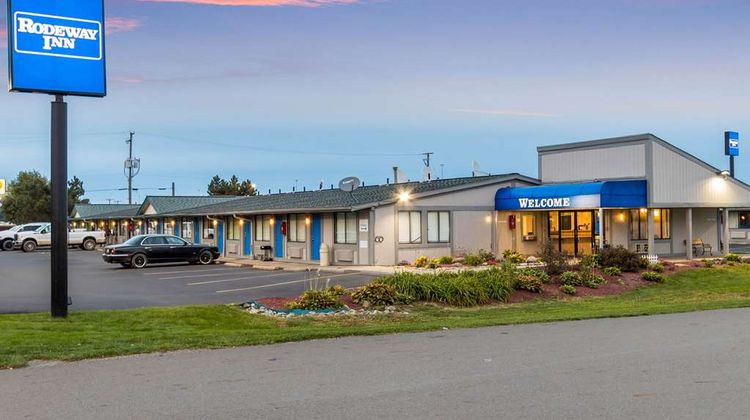 Rodeway Inn Canton Exterior