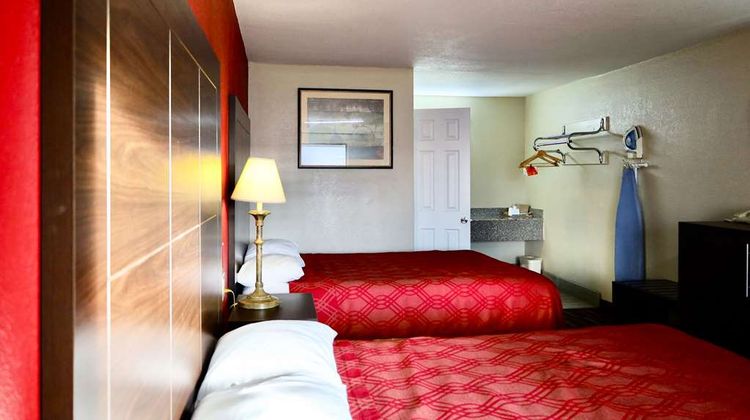 Rodeway Inn Pauls Valley Room