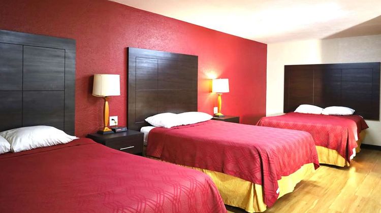 Rodeway Inn Pauls Valley Suite