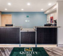 Quality Inn Madison Lobby