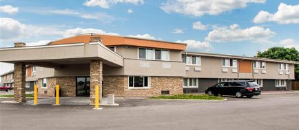 Quality Inn Madison Exterior