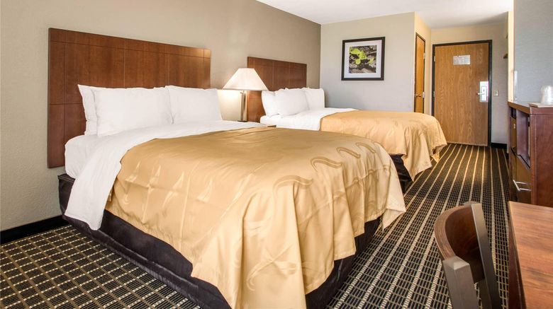 <b>Quality Inn Madison Room</b>. Images powered by <a href="https://iceportal.shijigroup.com/" title="IcePortal" target="_blank">IcePortal</a>.