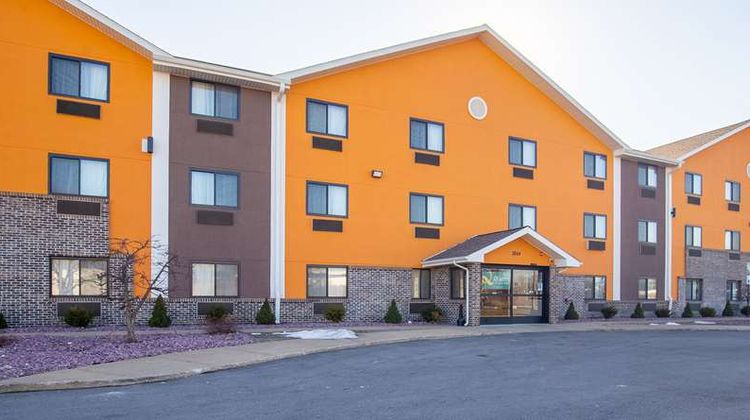 Quality Inn & Suites Hammond Exterior