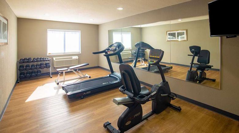 <b>Quality Inn & Suites Hammond Health</b>. Images powered by <a href="https://iceportal.shijigroup.com/" title="IcePortal" target="_blank">IcePortal</a>.